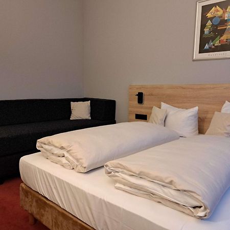 Best Western Comfort Business Hotel Duesseldorf-Нойс Екстериор снимка